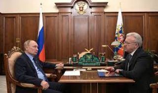 Губернаторът на Красноярски край подаде оставка, след като синът му избяга от екстрадиция в САЩ