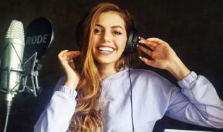 Михаела Филева се дипломира (СНИМКА)