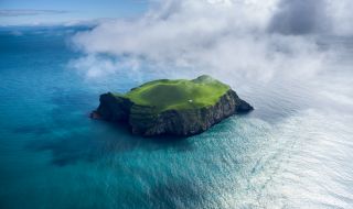 Загадъчен остров ту се появява, ту изчезва от Google Maps
