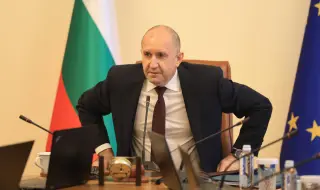 Румен Радев: Пет вертолета и „Спартан“ са в готовност 