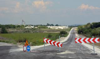 Затварят пътя Стара Загора-Казанлък в четвъртък