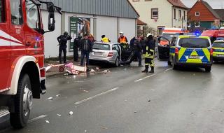 Шофьорът в Германия умишлено е прегазил деца