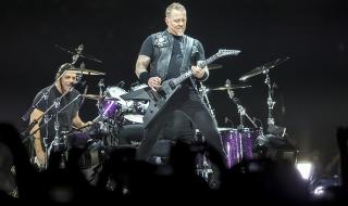 Metallica не спират с изненадите (ВИДЕО)