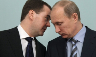 Министри бият Путин и Медведев по приходи