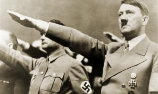 128-годишен мъж твърди, че е Адолф Хитлер