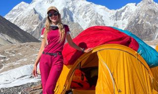 Силвия Аздреева стана първата българка, изкачила връх K2
