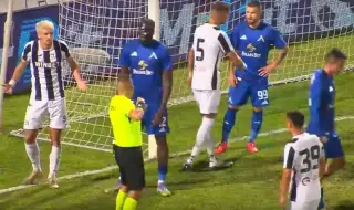 Локомотив Пловдив нанесе първа загуба на Левски в Първа лига