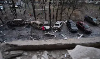 Действията на Франция и редица други държави не допринасят за спиране на войната в Украйна