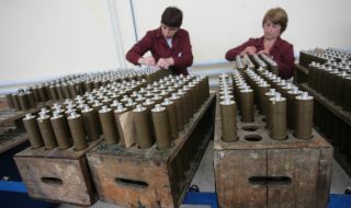 Служители искат изваждането на ВМЗ-Сопот от Държавната консолидационна компания