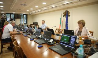 Прокурорската колегия на ВСС отстрани от длъжността апелативния прокурор на Варна Владимир Чавдаров