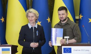 Крачка напред: ЕК препоръча Украйна за кандидат-член на Европейския съюз