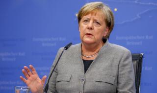 Меркел разкри защо не са свалени санкциите срещу Русия