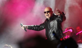 Шоуто трябва да спре!