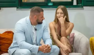 Краси принуждавал Киара да продадат или заложат пръстена от "Ергенът: Любов в рая" 