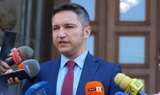 Вигенин иска възстановяване на дипломатическите мисии в Киев и Одеса