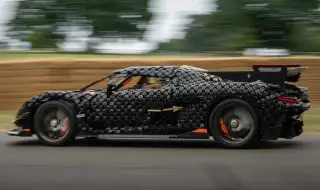 Подобриха рекорда за максимална скорост с Lego автомобил