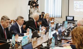 ВСС: Три от основанията за отстраняване на Гешев са частично недопустими
