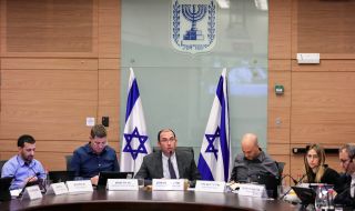 Израел продължава да прокарва правосъдната реформа въпреки протестите