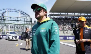 Алонсо подобрява 50-годишен рекорд във Формула 1