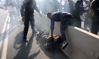 Протестите в Израел продължават, Нетаняху влиза в болница
