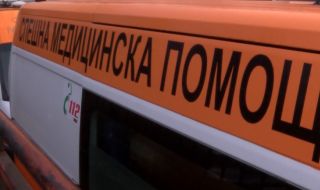 Товарен автомобил блъсна французойка на алея в Приморско