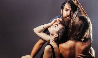 Защо жените харесват мъже с бради?