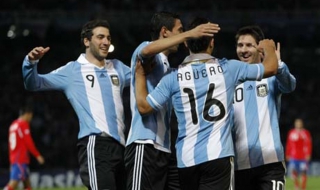 Аржентина сломи Бразилия в голово шоу