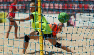 Националните ни отбори по плажен хандбал научиха съперниците си за европейските първенства лятото