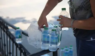  Заради жегите: БЧК ще раздава вода в София четвъртък и петък 