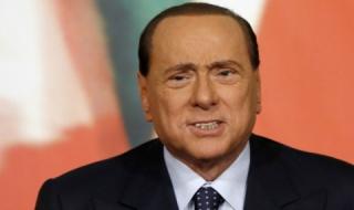 Берлускони: Мамчето на Макрон е хубаво