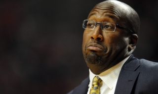 ЛА Лейкърс уволни треньора си