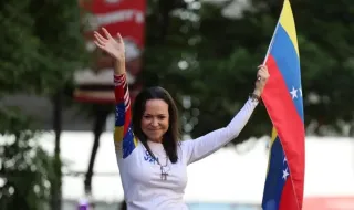Мария Мачадо се завърна във Венецуела