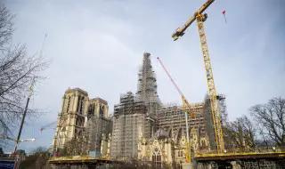 Значителен напредък във възстановяването на катедралата "Нотр Дам" след пожара от 2019 г. (СНИМКИ)