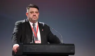 Атанас Зафиров води традиционната българска поклонническа делегация в Света гора