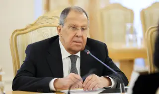 Лавров: Русия ще проведе тестове на ядрено оръжие, ако и другите го направят