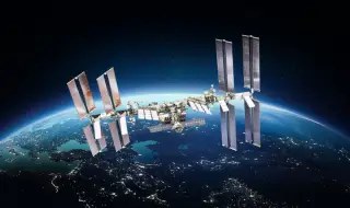 НАСА предупреди астронавтите на МКС: Гответе се за евакуация!