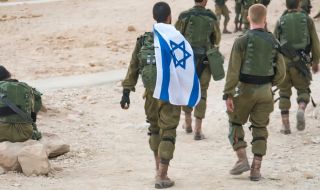 При операция на израелската армия, при която са арестувани 10 бойци на "Хамас", бяха убити двама палестинци 