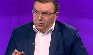 Костадин Ангелов: Асен Василев е човек с изключително съмнителна репутация. Той работи за Путин 