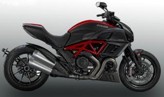 Кой ще купи Ducati? Harley-Davidson или Bajaj...
