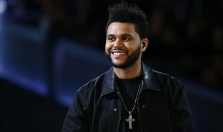 “Blinding Lights” на The Weeknd е най-излъчваното чуждестранно парче у нас за 2020 (ВИДЕО)