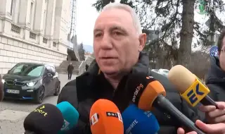 Христо Стоичков през сълзи: Димитър Пенев ми беше треньор, баща, приятел (ВИДЕО)