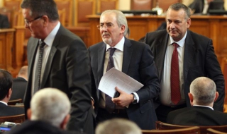 Местан: Ще има нови разкрития за ГЕРБ