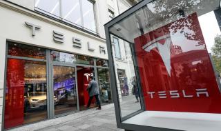 Акциите на Tesla с нов връх