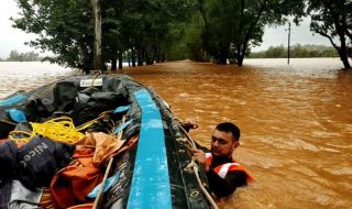 Проливни дъждове убиха поне 35 в Бразилия