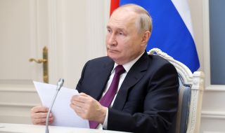 Русия забранява на висшите си служители да подават оставки по време на "специалната военна операция"