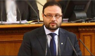 Депутатите отхвърлиха президентското вето за земеделските земи