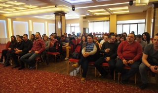 Опозицията е “първата лястовица” за управлението