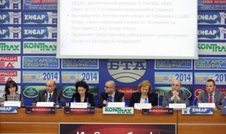 Привличаме с данъци – отблъскваме с корупция