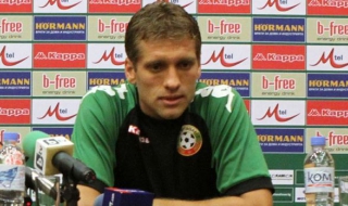 Стилиян Петров ще помага на Астън Вила