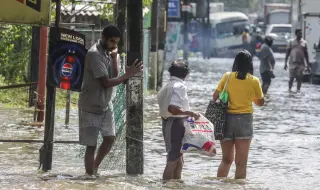 Шри Ланка затваря училища и държавни учреждения заради катастрофални наводнения и свлачища